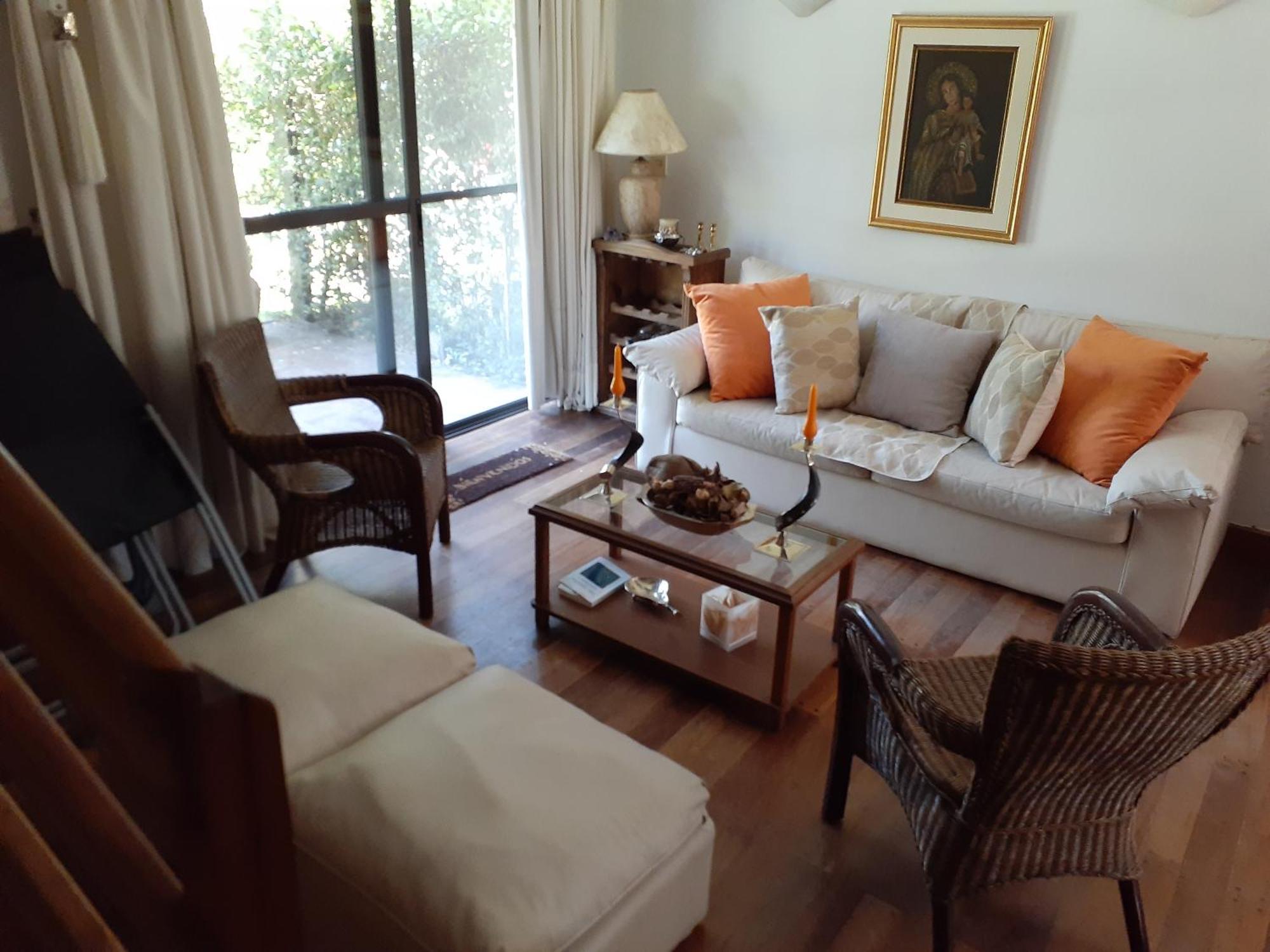Сasa de vacaciones Coqueto Duplex En Complejo Nautico Privado-costa Azul De Vcp-vista Al Lago- Villa Carlos Paz
