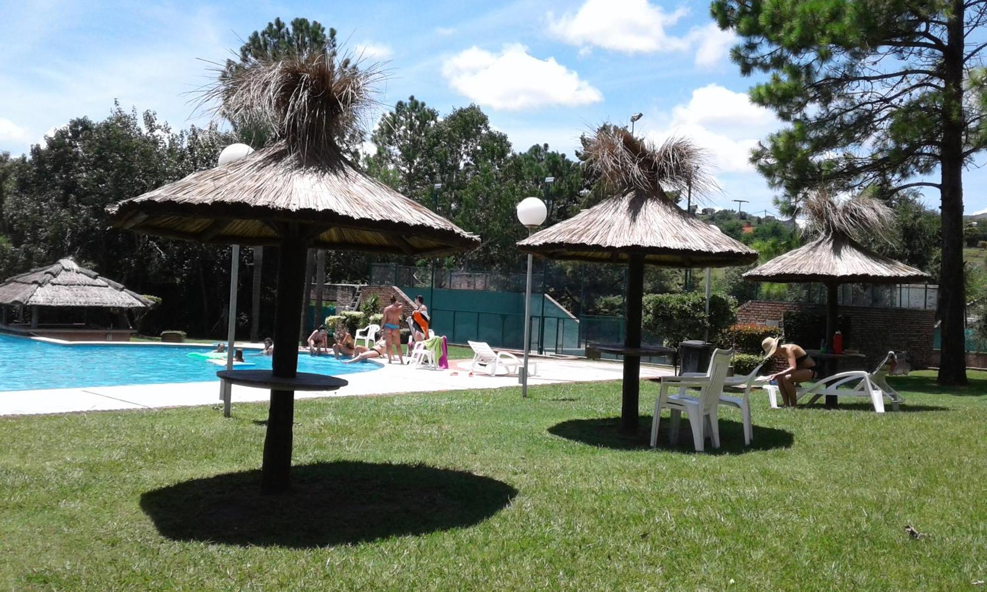 Сasa de vacaciones Coqueto Duplex En Complejo Nautico Privado-costa Azul De Vcp-vista Al Lago- Villa Carlos Paz